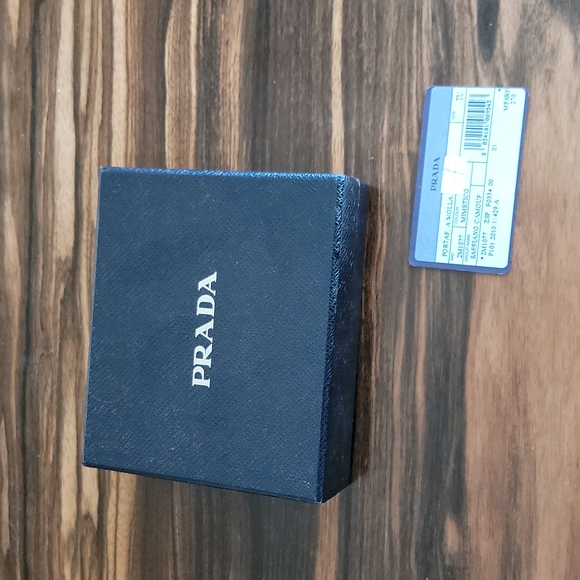 Prada Saffiano Camo Money Clip Card Holder Wallet - Picture 16 of 16